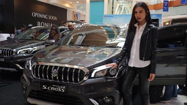 Suzuki Klaim Konsumsi BBM SX4 S-Cross 14 Km/Liter