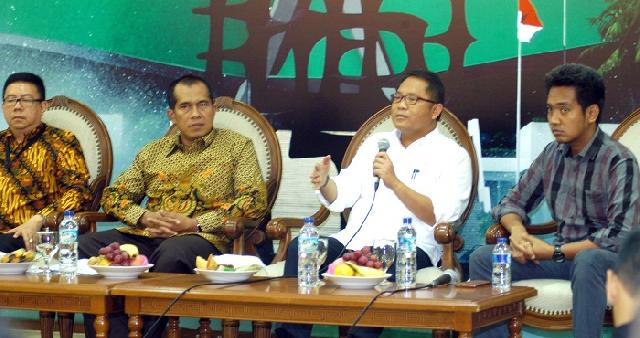 Menkominfo Menyangkal Blokir 11 Media Online Islam