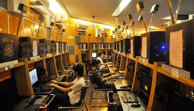 Dewan Minta Izin Khusus Warnet Buka 24 Jam di Pekanbaru Ditinjau Ulang