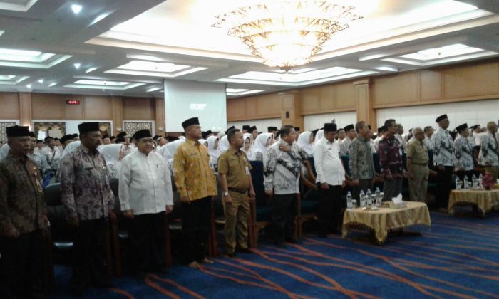 Hadiri HUT PGRI di Rohul, ini Pesan Gubri Andi Rahman