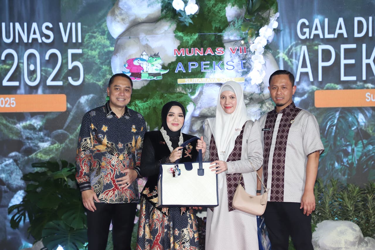 Wali Kota Pekanbaru Agung Nugroho Hadiri Gala Dinner Munas VII Apeksi 2025 di Surabaya