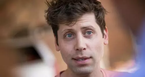 Ingin Abadikan Kenangan ke Komputer, Pria Ini Rela \'Bunuh Diri\'