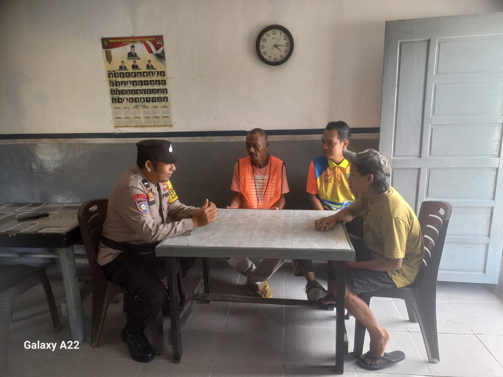 Polsek Batang Tuaka Gencarkan Program Cooling System Jelang Pilkada 2024