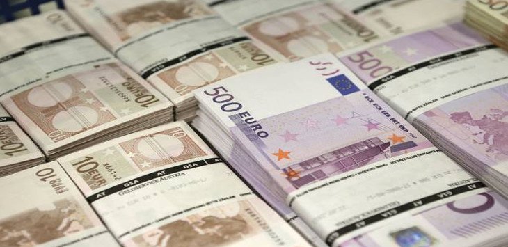 Toilet Tersumbat, setelah Dicek, Ternyata Penyebabnya Segepok Uang Miliaran