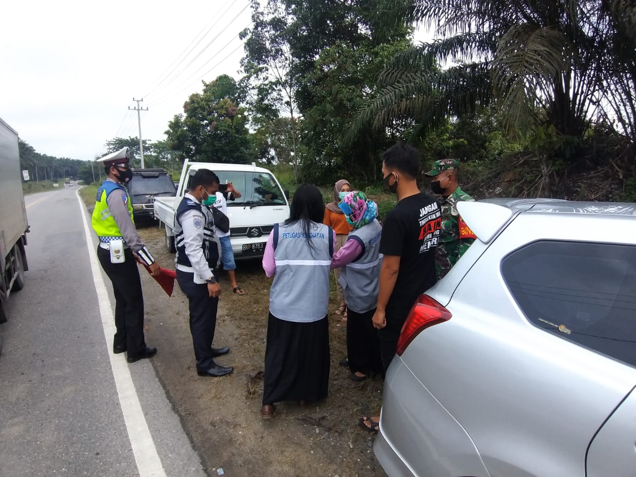 Antisipasi Covid-19, Polsek Bandar Sei Kijang dan Tim Gabungan Gelar Operasi Yustisi