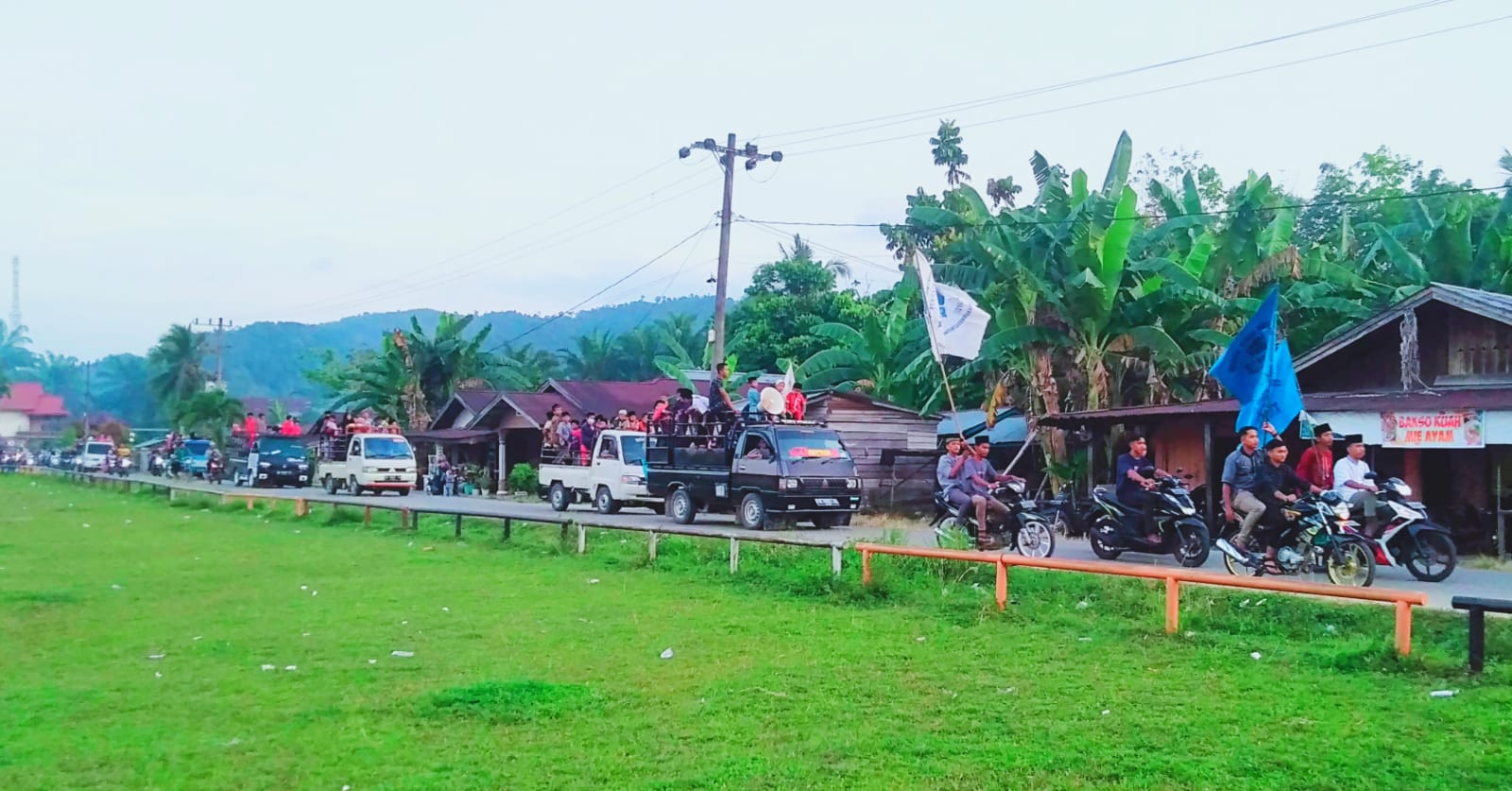 Ribuan Warga Siabu Kampar Ikuti Pawai Akbar Sambut Ramadhan