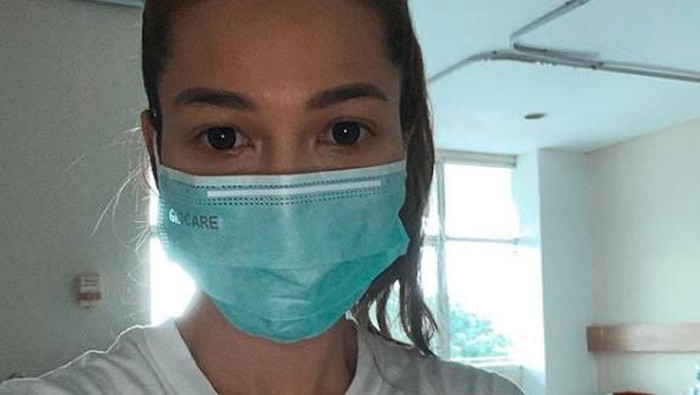 Aktris Cantik Andrea Dian Umumkan Dirinya Positif Virus Corona