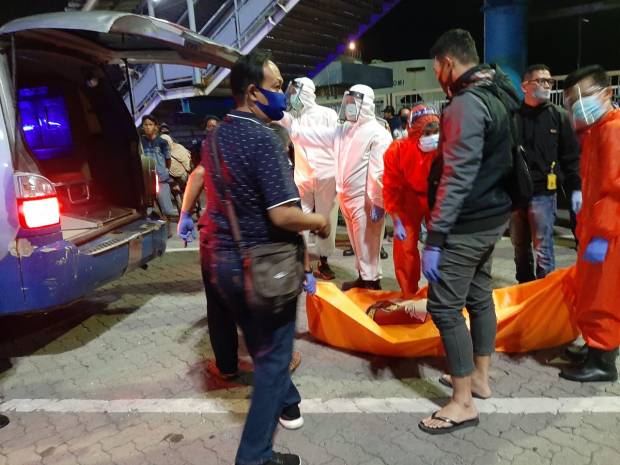 Fakta Terbaru Sejoli Bugil: Diduga Selingkuh dan Tewas Usai Bersetubuh