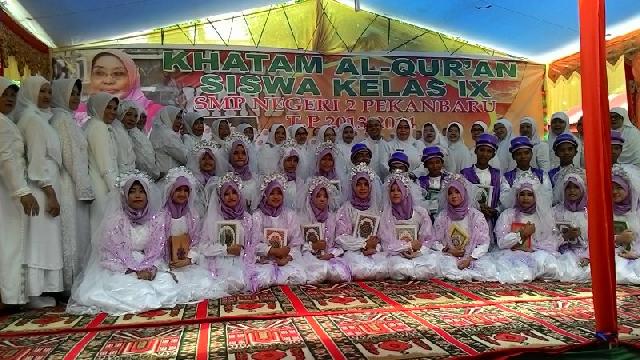 Khatam Al Quran Akan Jadi Agenda Tahunan di SMPN 2 Pekanbaru  