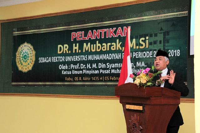 Mubarak Resmi Gantikan Rektor Umri yang Lama M Diah Z