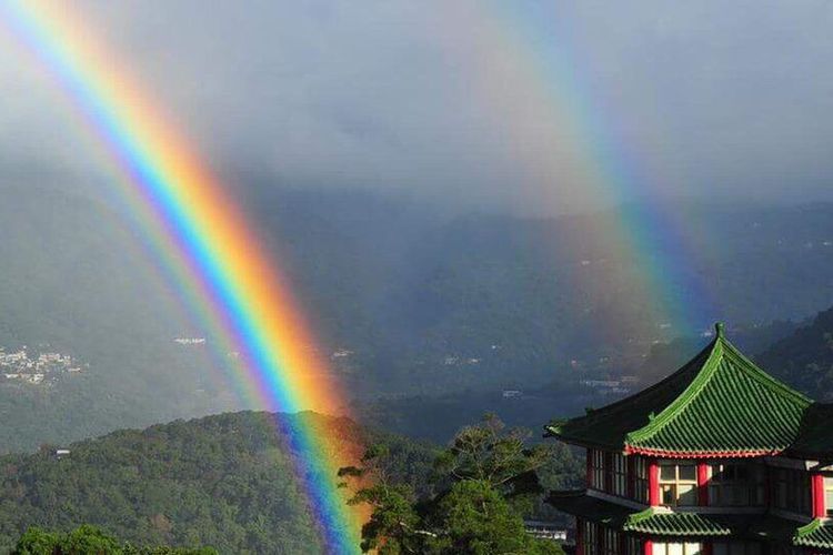 Pelangi di Langit Taiwan Berlangsung 9 Jam, Kok Bisa?