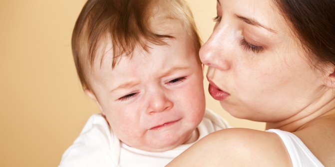 Alasan Bayi yang Baru Lahir Tidak Mengeluarkan Air Mata Ketika Menangis