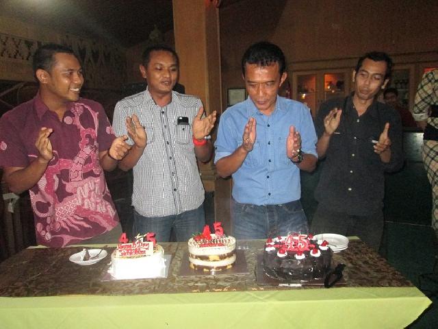 Sondia Warman Lahir Bersamaan Kumandang Adzan Maghrib