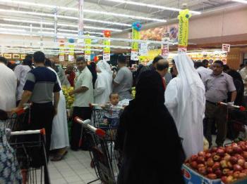 Kamu Harus Ingat! Beli Gula hingga Mie Instan Sudah Dibatasi