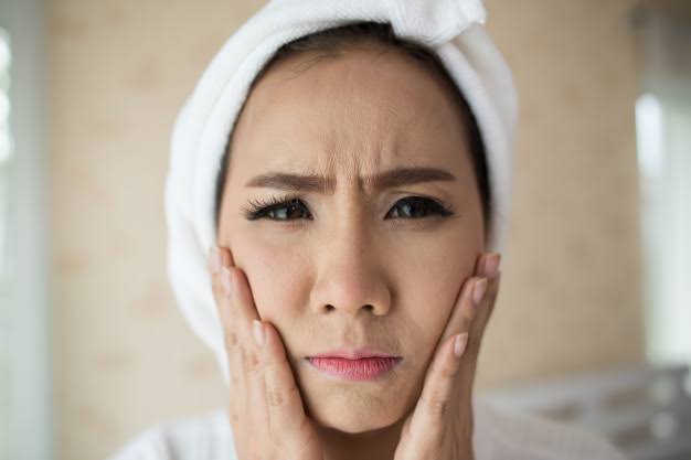 Tips Cegah Kulit Cepat Menua, Salah Satunya Wajib Hapus Makeup