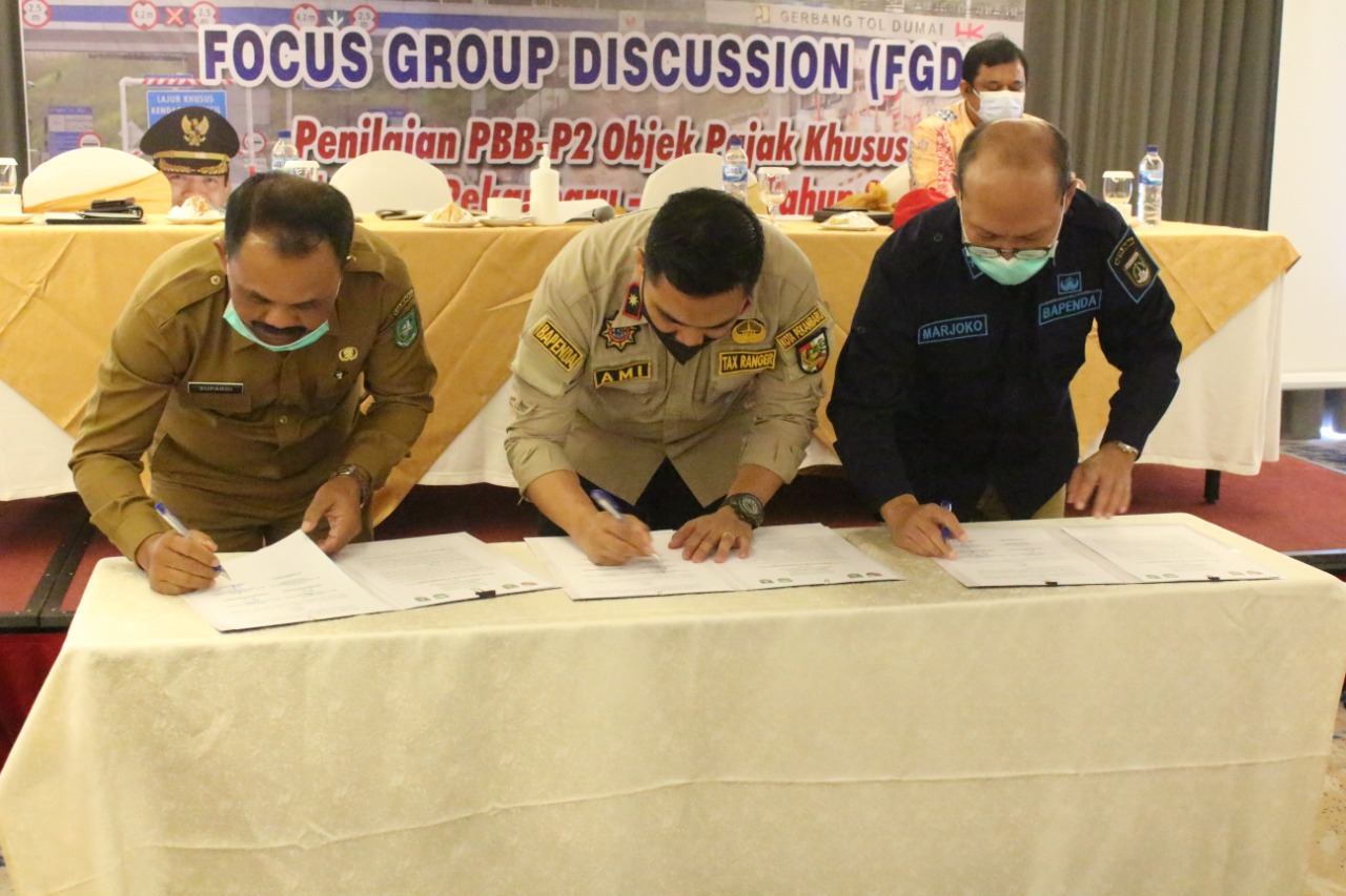 Bapenda Pekanbaru Sepakati MoU PBB-P2 Atas Objek Tol Pekanbaru-Dumai