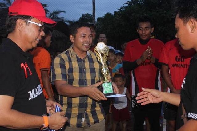 Abdul Wahid Didesak Maju Pilkada Inhil