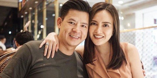 Takut Tertular Virus Corona, Suami Shandy Aulia Rela Cuci Uang dari ATM