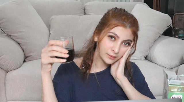 Sarah Salsabila Lelang Keperawanan Rp2 M untuk Pejuang Covid-19