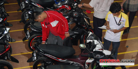 Kerap Jadi Ajang Penipuan, Simak Cara Kenali Tanda Motor Bekas Tabrakan