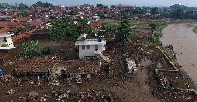 19 Orang Masih Hilang, Tanggap Darurat Banjir Garut Sampai 4 Oktober