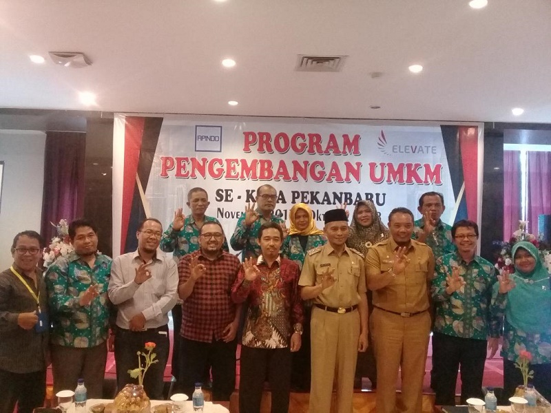 Secara Resmi Ayat Cahyadi Buka Program Pelatihan UMKM Pekanbaru