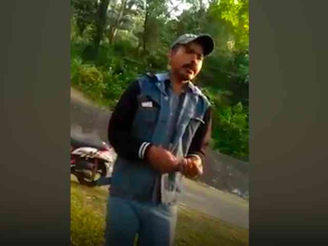 Video Viral Preman Palak Dua Wanita di Purwakarta