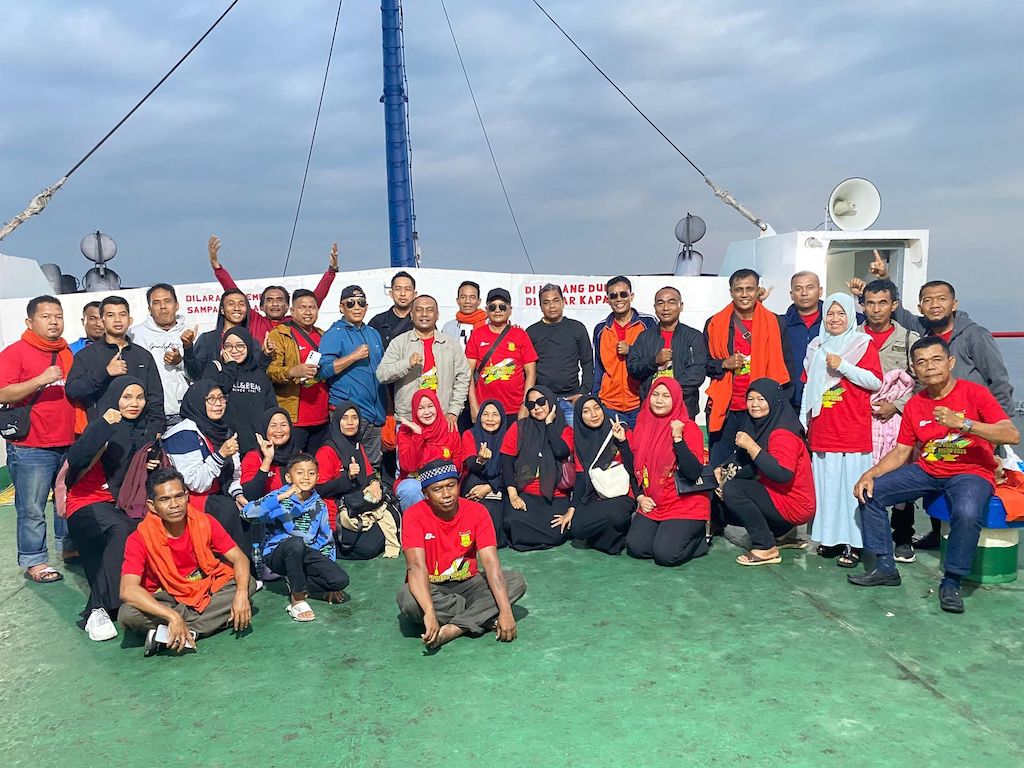 Omputaka Kampar Tiba di Jakarta, Lanjutkan Wisata ke Monas dan Masjid Istiqlal