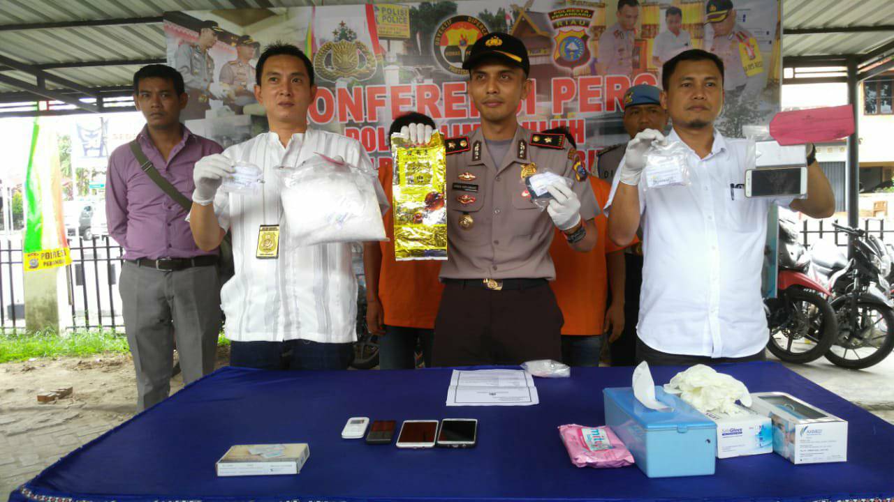Tepuk Tangan ! Polsek di Pekanbaru ini Gagalkan Peredaran Sabu 1,6 Kg