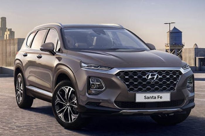 Wujud Asli Hyundai Santa Fe 2018, Makin Elegan Dengan Headlamp Sipit