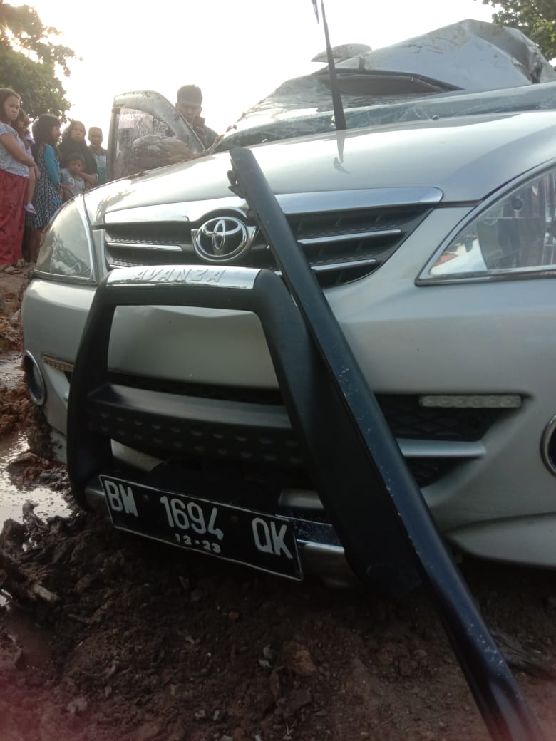 Hantam Tronton di Lintas Kubang Jaya, 3 Penumpang Avanza Tewas Ditempat