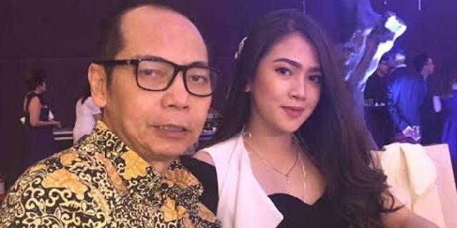 Agnesya Kalangi, istri ketiga Dodi Triono seorang model