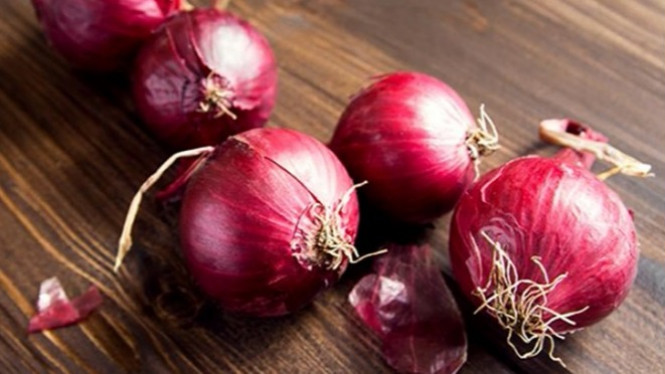 Cukup 2 Siung Bawang Merah, Asam Urat Bisa Lenyap