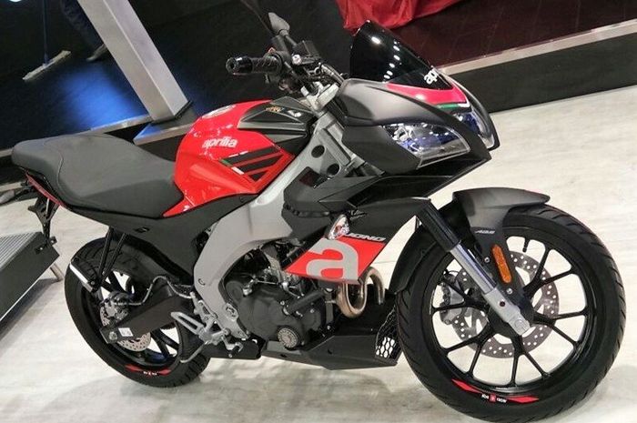 Aprilia Siap Guncang Pasar Motor Sport dengan RS150