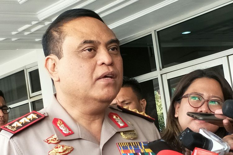 Wakapolri Ancam Copot Kapolda hingga 'Telanjangi' Polisi yang Terima Pungli
