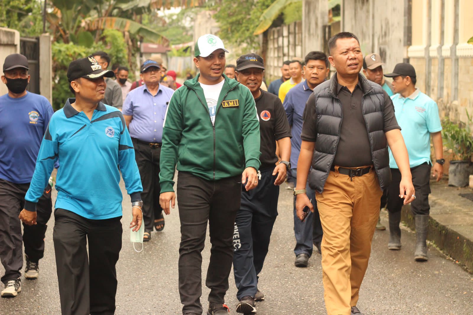Gotong Royong Bersama Pedagang, Disperindag Tata Ulang Pasar Sail