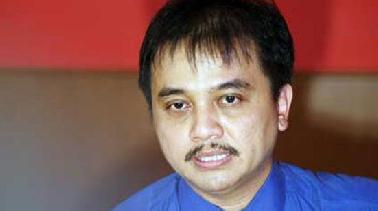 Roy Suryo Menpora, Timnas Latihan di PlayStation