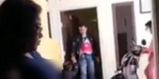 Video Suami Marah, Diduga Pergoki Istri Selingkuh dan Lacak via GPS HP Istri