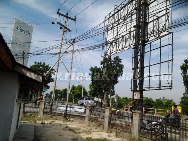 Komisi II Minta Reklame yang Dikeluhkan Warga di Jalan Labersa Dievauasi Izinnya