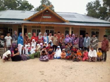 MKKS SMP Negeri Pekanbaru Santuni Panti Asuhan