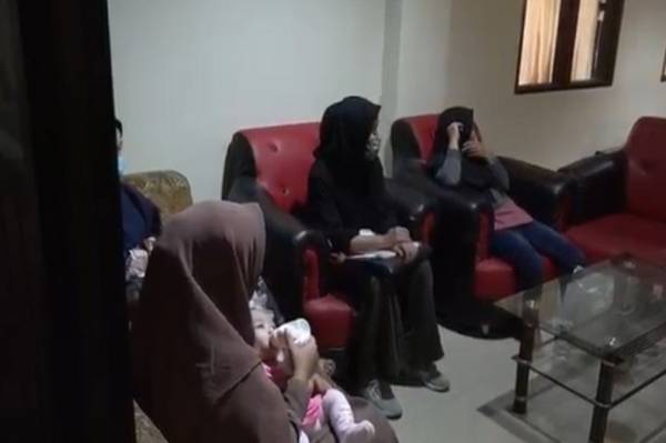 Dihamili Kapolsek, Ibu 5 Anak Ini Datangi Polda Minta Pertanggungjawaban