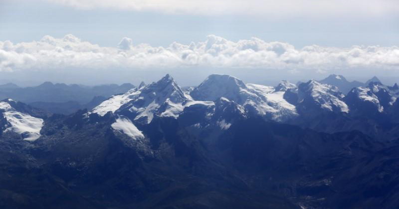 Gunung Terlihat Diam Ternyata Bergerak Tanpa Disadari Manusia