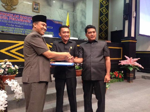 DPRD Gelar Paripurna Perubahan atas Perda Pekanbaru nomor 1 tahun 2011 tentang RPJDP
