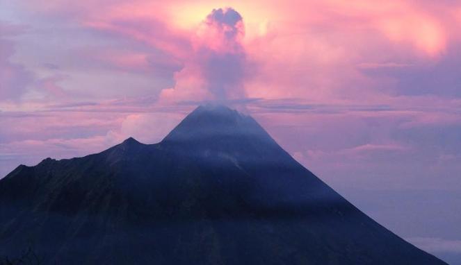 Cerita Mistis di Gunung Merapi Bikin Merinding