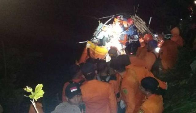 Cerita Helikopter Basarnas Sempat Berputar di Atas Masjid