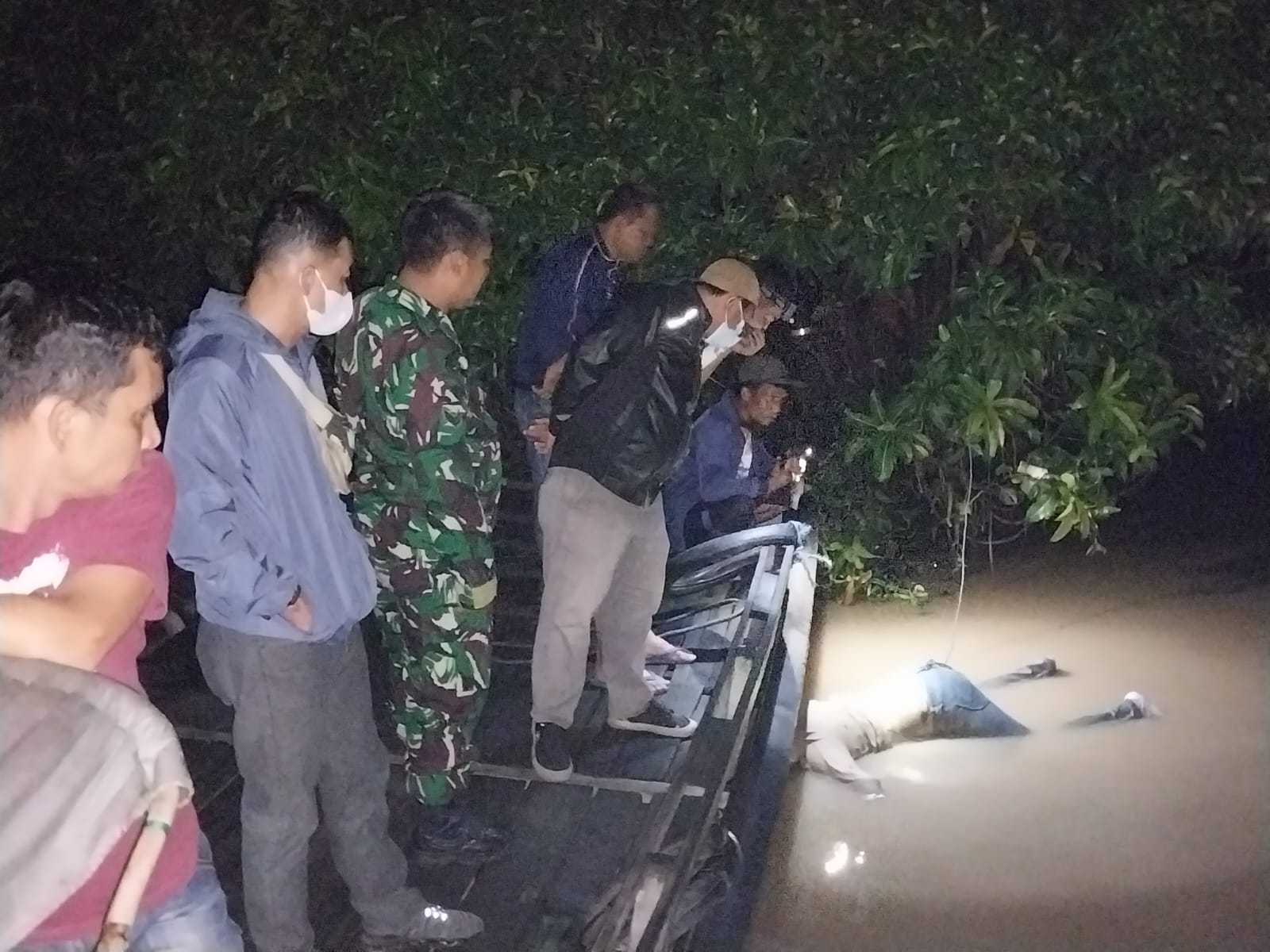 Mayat Perempuan Mengapung di Sungai Inhil Korban Pembunuhan