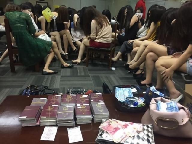 PSK RRC beroperasi di Indonesia akibat kebijakan bebas visa