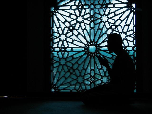 Ini dia Perbuatan Orang-orang yang Didoakan Malaikat