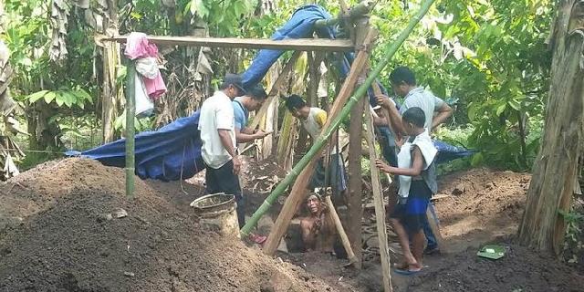 Warga Jembrana gali sumur tua diduga pembuangan eks PKI