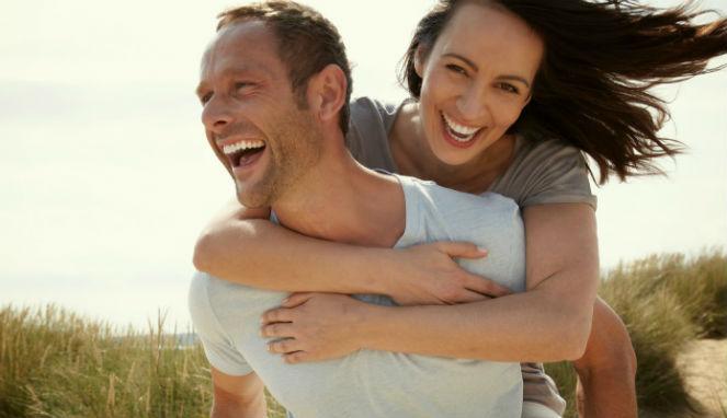 4 Kelebihan Wanita yang Bikin Pria Jatuh Cinta Seketika